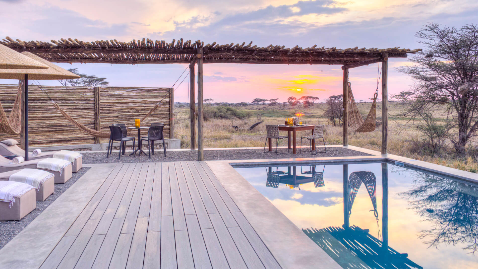 Namiri Plains swimming pool overlooking the Serengeti plains